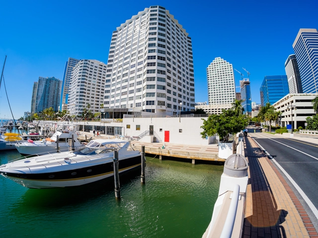 Miami Travel Guide