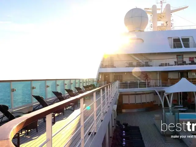 Autumn Colors: Cruise Review of our Seabourn Canada & New England Luxury Cruise