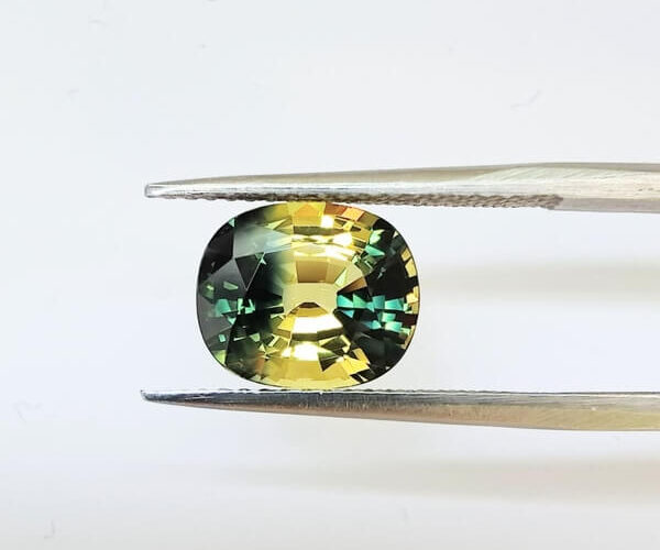 Colour zoning is characteristic of Australian sapphires.