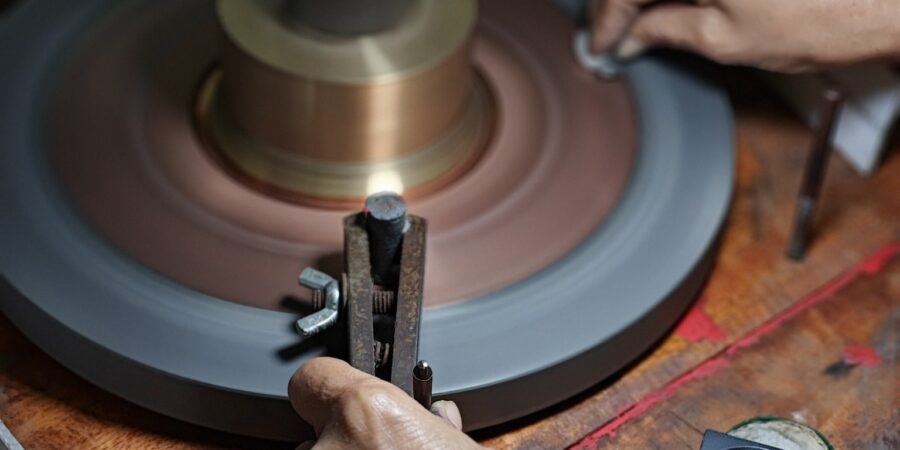 Ceylon Sapphire Calibrated Sizes: Challenges Only Expert Manufacturers Understand