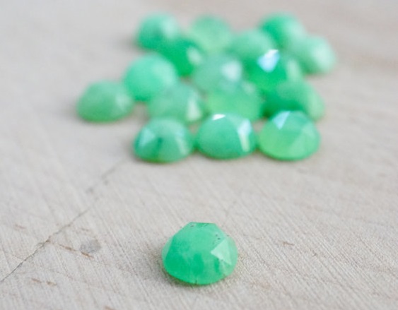 rose cut chrysoprase cabochon