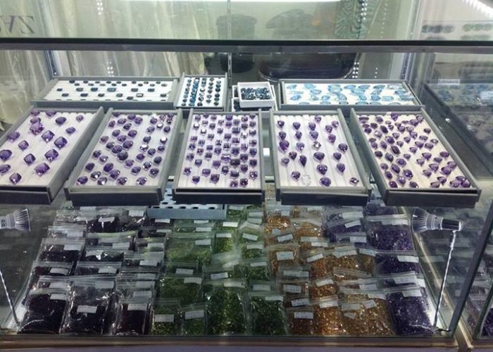 Jewelry fair Photos - Amethyst, peridot, citrine