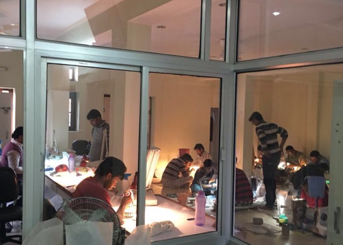 NavneetGems gemstone factory in India for loose gemstones production