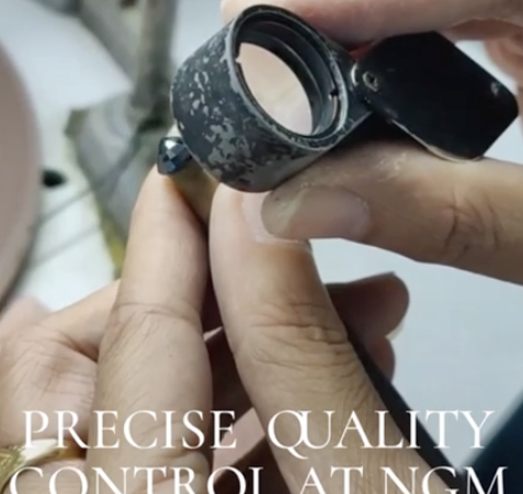 Exploring the Vibrant Bangkok Gemstone Market: A Treasure Trove of Precious Stones